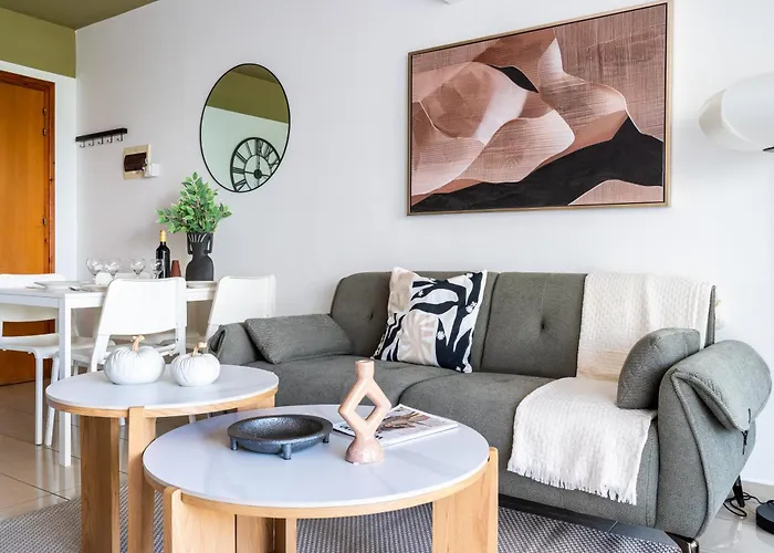 Odin 1-br & Balcony In * Larnaca